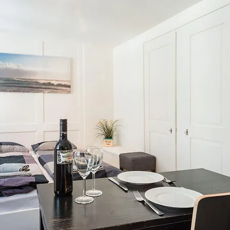 Hitrental Schmidgasse - *