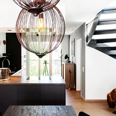 Apartment Cosmopolitan Seefeld Zurich