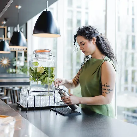 Citizenm Hotel 4*