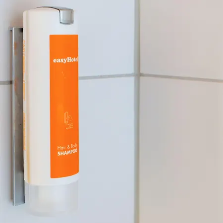 Easyhotel Main Station 3* Zurich