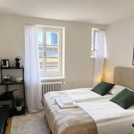 In A Perfect Location - Stork 35 Apartment *
