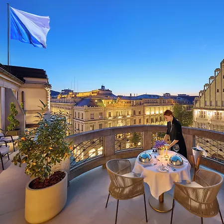 Savoy Baur En 5*