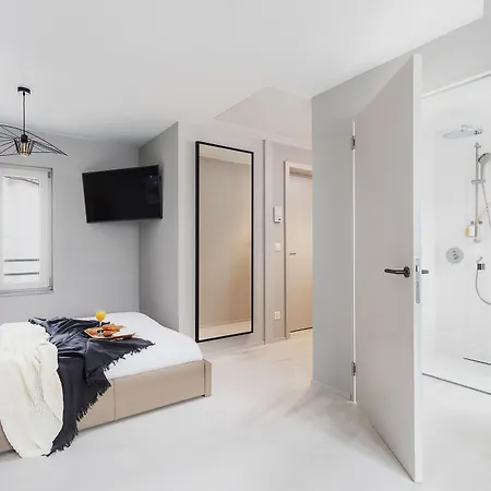Visionapartments Zweierstrasse - Self Check-in Apartment *