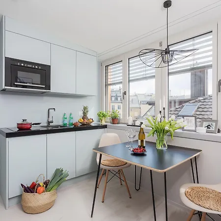 Visionapartments Zweierstrasse - Self Check-in