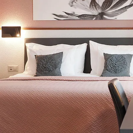Hotel Hottingen - Near Old Town And