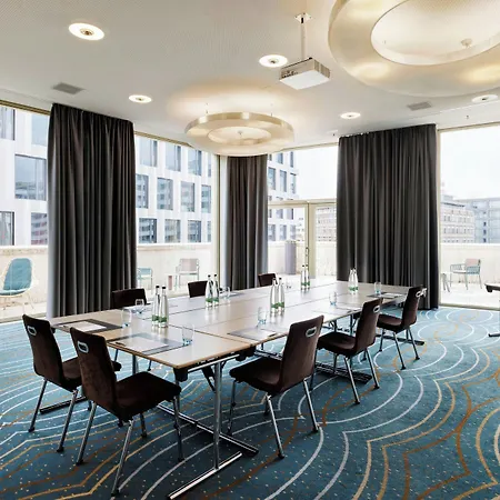 Renaissance Tower Hotel