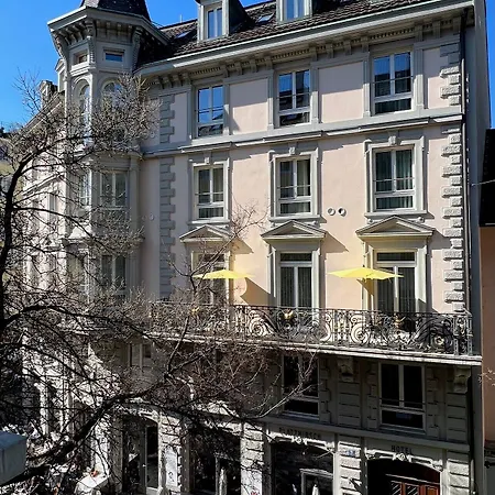 Platzhirsch - Downtown Boutique & Sushi Lounge 3* Zürich