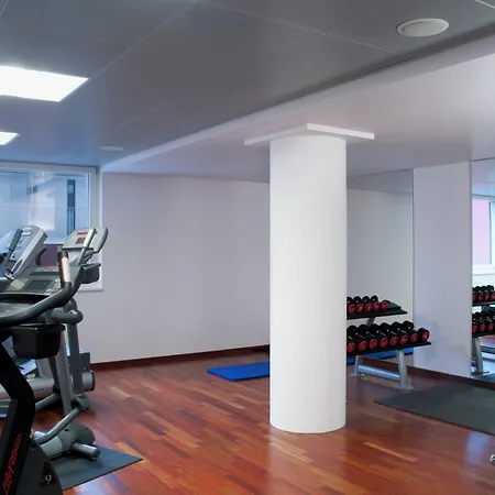 Messe By Ihg Hotel Zurich