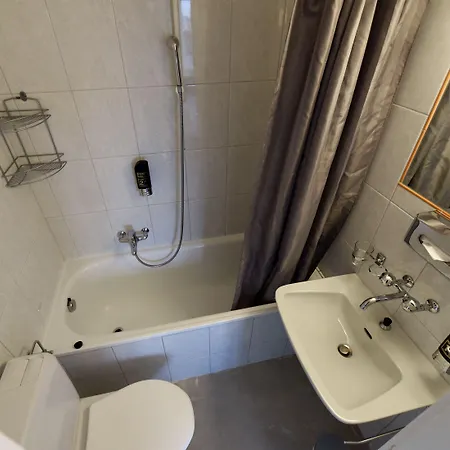 Apartment Swiss Star California - Self Check-in *