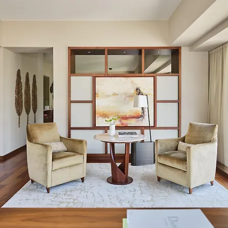 Park Hyatt – Center Luxury Hotel Zürich