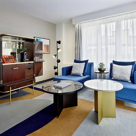 Neues Schloss Privat Zurich, Autograph Collection