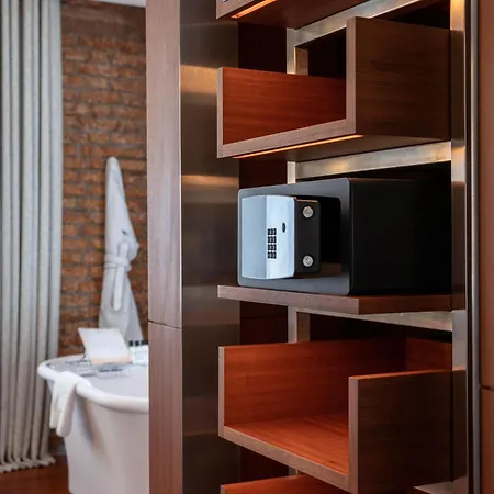 La Reserve Eden Au Hotel 5*