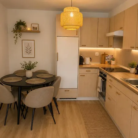 Zrh Stay- Helvetia Platz Apartment Zürich