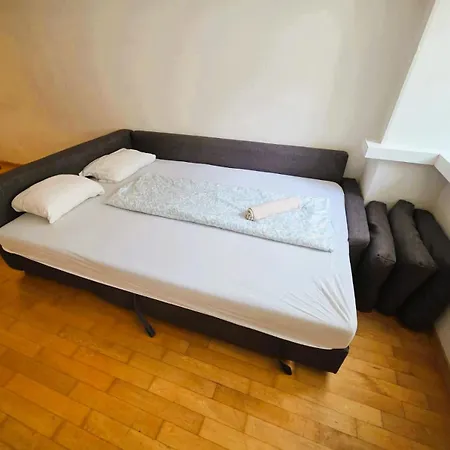 Apartment New Cozy 2 In Old Town Center Renn - Self Checkin Zürich