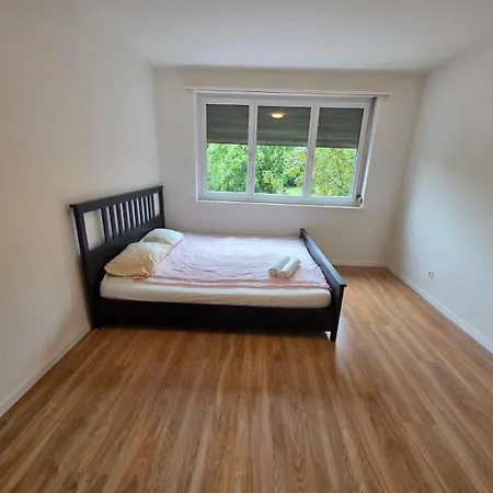 Large Flats, Center - Sche Apartment