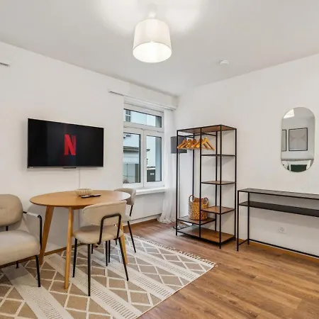 Exclusive Near Center - Color 4 Apartment Zurich