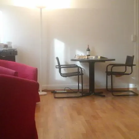Garden Zürichberg Apartment