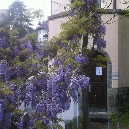 Garden Zürichberg Apartment