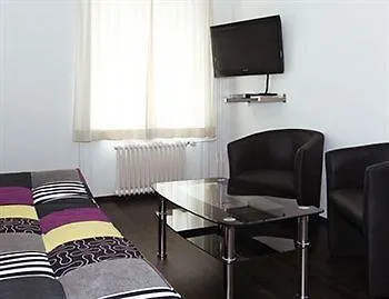 Swiss Star District 3 - Contactless Self Check-in Aparthotel 3*