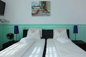 Apartment Swiss Star West End - Contactless Self Check-in
