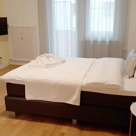 Bed & Breakfast Serviced House Zurich