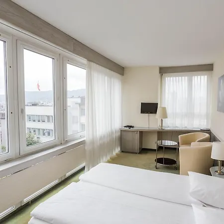 Astor & Serviced 3*