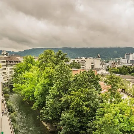 Apartment Loewenplatz Near Station By Airhome *
