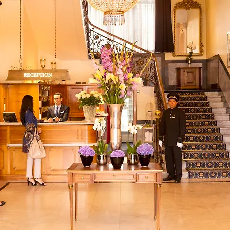Hotel La Reserve Eden Au 5*