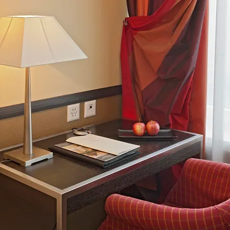 Hotel Opera 4*