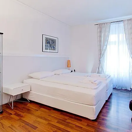 Luxury By Livingdowntown Apartment