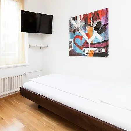 Swiss Star Oerlikon - Contactless Self Check-in Apartment Zurich