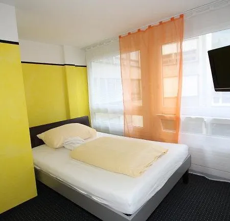Primestay Apartmenthaus Altstetten Aparthotel *