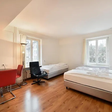 Swiss Star California - Self Check-in Apartment