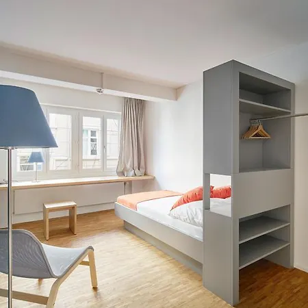 Josephine's - Women Only With Rooftop And Community Area Zurich