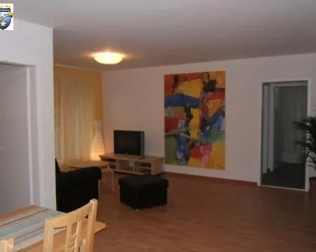 Apartment Swiss Star Oerlikon Center *