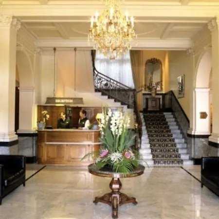 La Reserve Eden Au Hotel