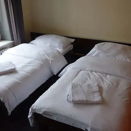 Easyhotel Centre Hotel