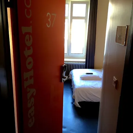 Hotel Easyhotel Centre