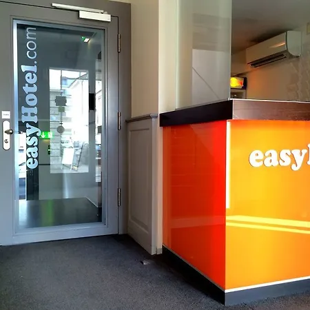 Easyhotel Centre 2* Zurich