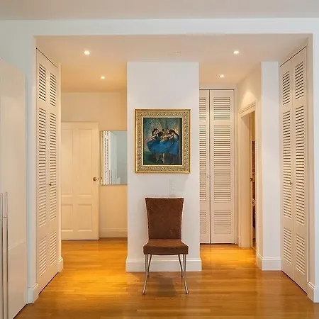 Apartment Ema House Palais Apartments, Zurichberg Zurich