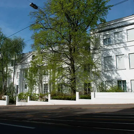 Ema House Palais Apartments, Zurichberg Apartment *