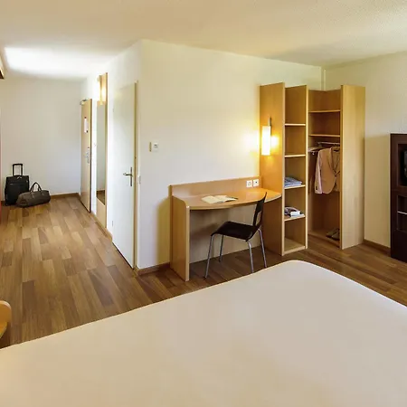 Hotel Ibis West Zurich