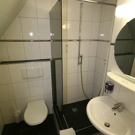 Regina Hotel 3*
