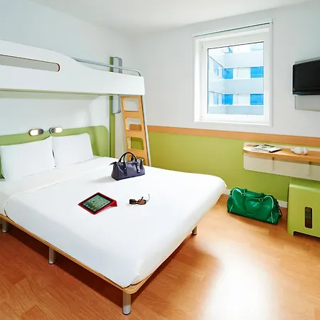 Ibis Budget West Hotel Zurich