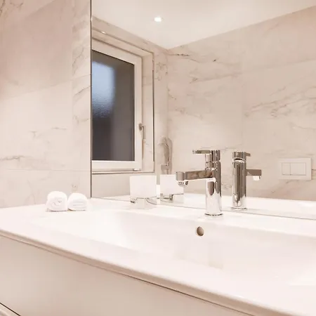 - Lindenstrasse Aparthotel Zurich