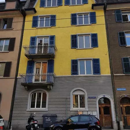 Zuerizimmer Homestay Zurich