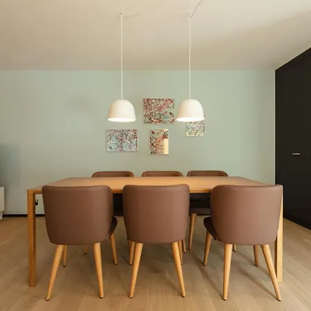 Ema House Serviced Superior Downtown Apartment *