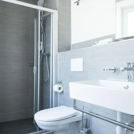 Apartment Hitrental Altstetten Zurich