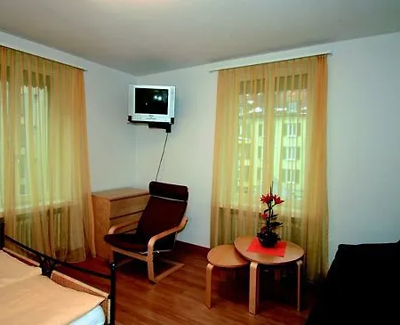 Swiss Star Sihlfeld - Self Check-in Apartment