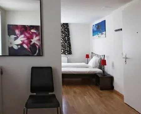 Apartment Swiss Star District 4 - Contactless Self Check-in *
